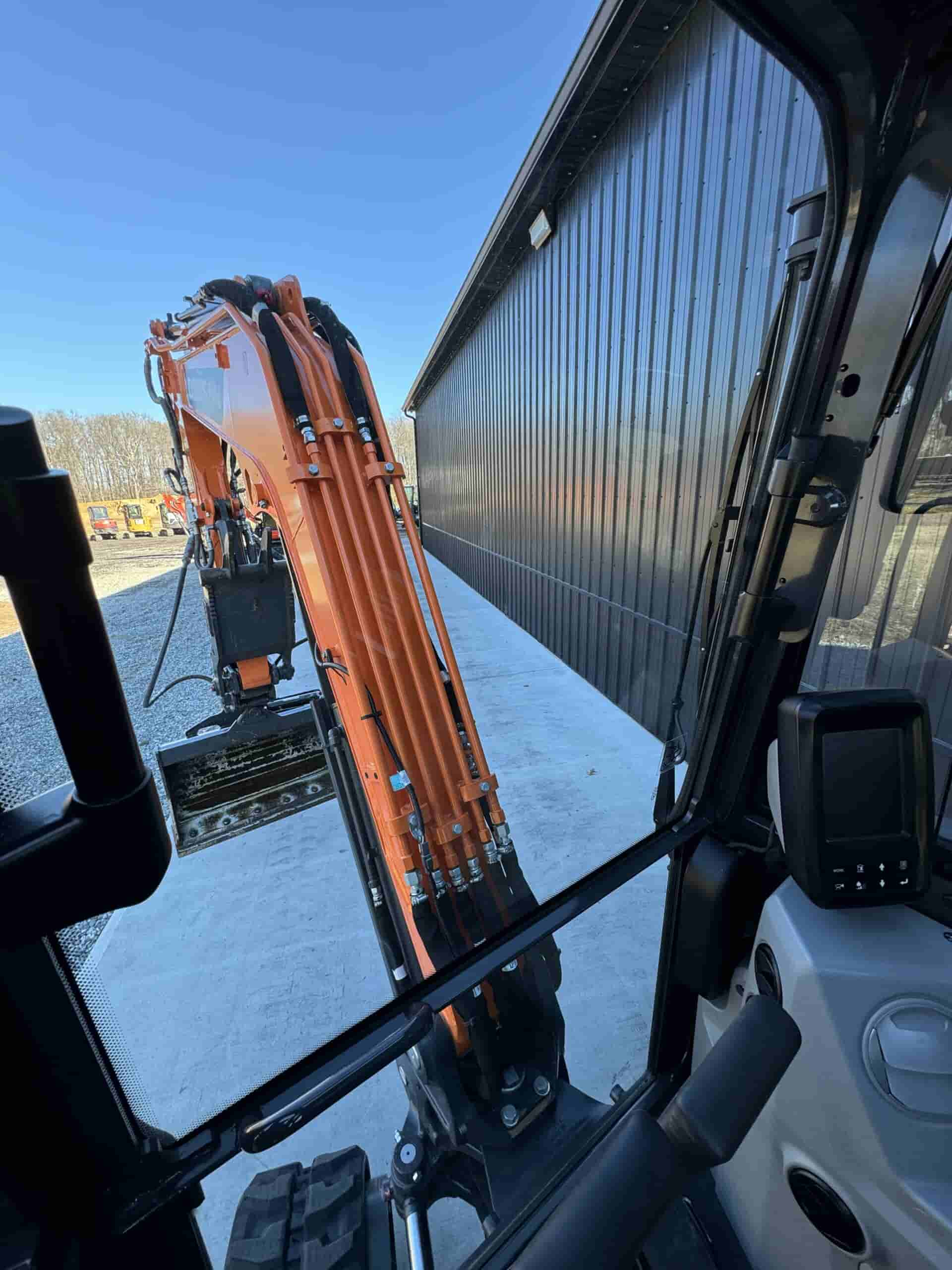 2022 DOOSAN DX35Z-7 LIKE NEW!
